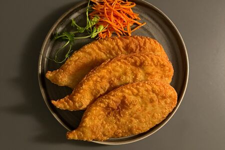 Хушуур монгольский