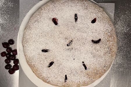 Пирог с вишней