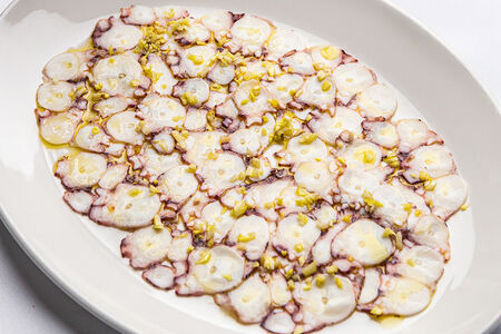 Карпаччо из осьминога