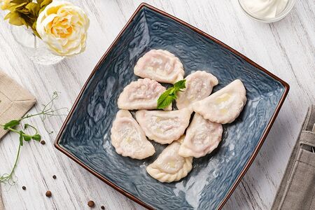 Вареники с ягодами вишни