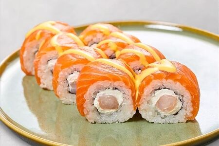 Филадельфия с креветкой под манго соусом