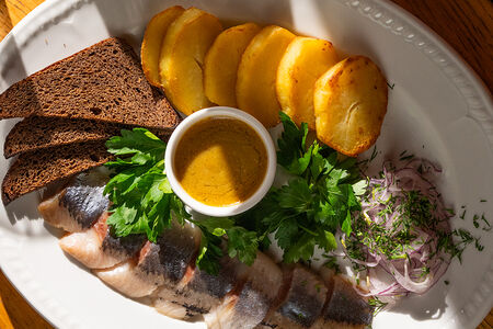 Сельдь с картофелем