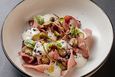 Вителло Тоннато