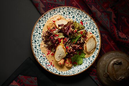 Салат с морепродуктами