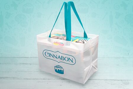 Фирменная сумка Синнабон