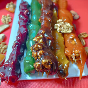 Чурчхела с винoградным соком и грецким орехом