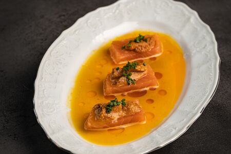 Крудо из лосося 