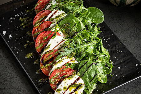 Салат Капрезе