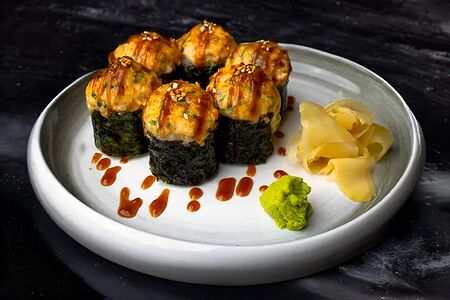 Запеченный ролл с угрем и японским омлетом