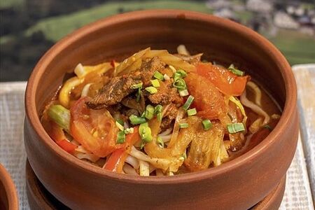 Лагман, заправленный по-мегрельски