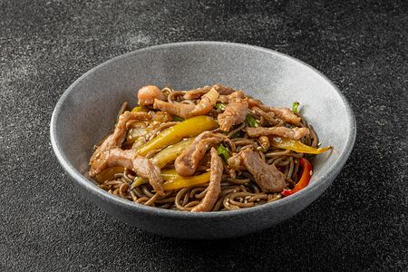 Лапша гречневая со свининой