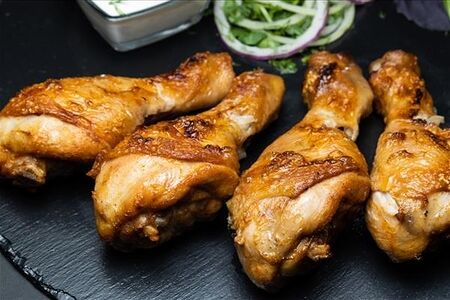 Голень куриная на углях