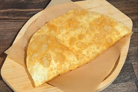 Чебурек с бараниной