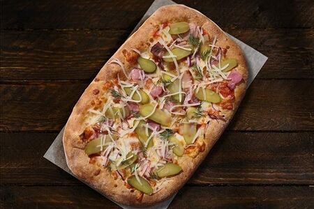 Бекон-корнишон большая