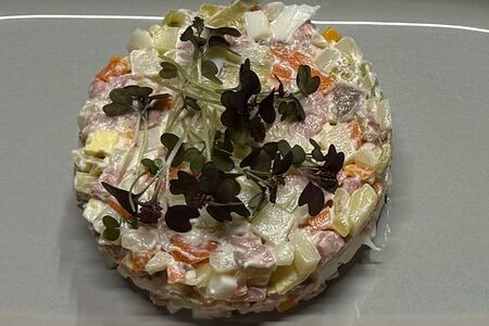 Оливье с ростбифом