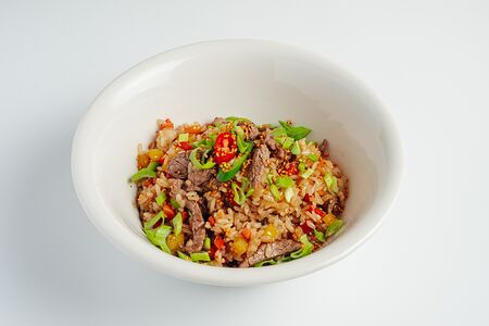 Жареный рис, говядина