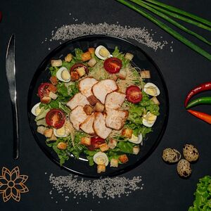 Цезарь с курицей