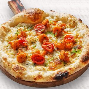 Пицца с креветками кимчи 