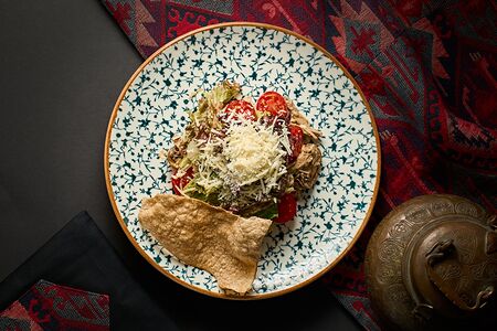 Салат с ягненком