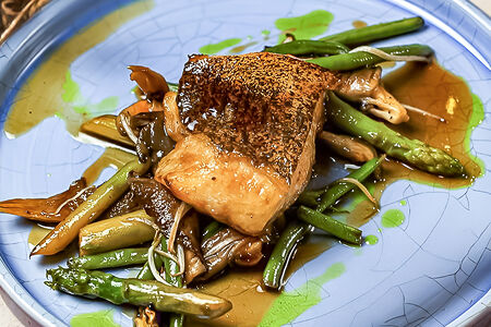 Дальневосточный палтус терияки с вешенками