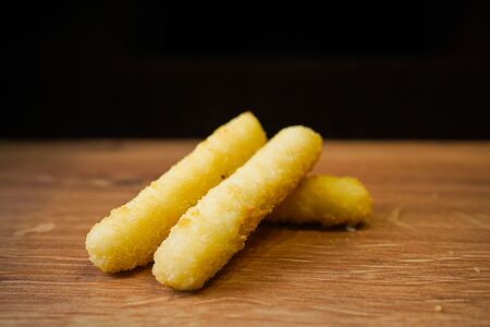 Сырные палочки 3 штуки