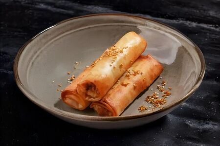 Жареные спринг-роллы с креветкой