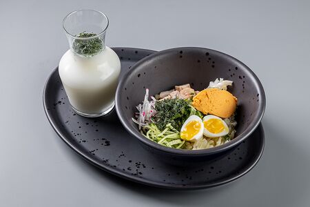 Окрошка с курицей на айране 