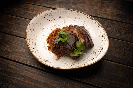 Свиные Ребрышки с тушеной капустой