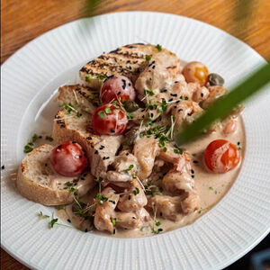 Креветки в сливочно-пряном соусе