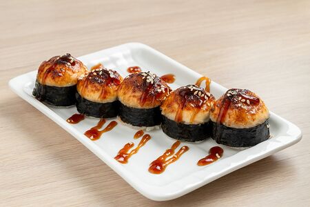 Мияко Запеченный ролл