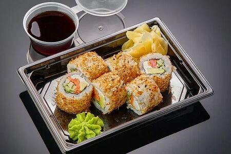 Ролл Бонито с копченым лососем  