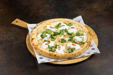 Пицца Кебаб с соусом Дзадзики