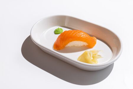 Суши Лосось