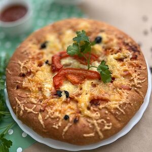 Пицца с ветчиной