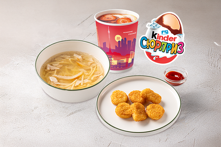 Детский обед с куриным супом