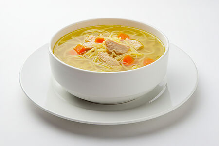 Куриный суп с домашней лапшой