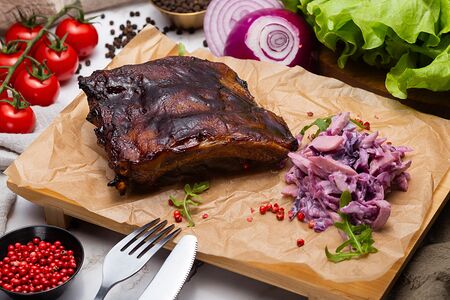 Свиные ребра в соусе барбекю