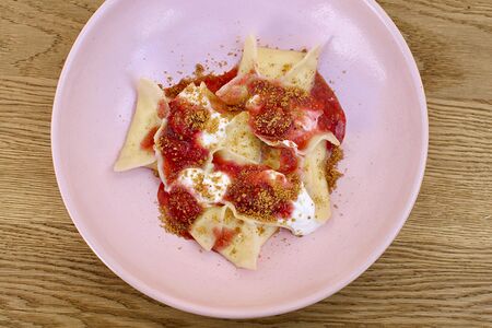 Вареники с рикоттой и свежей клубникой