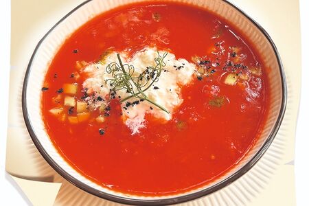 Суп Гаспачо со страчателлой