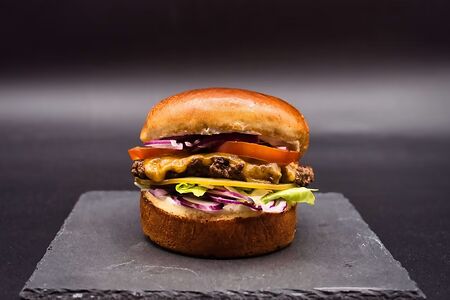 Вкусный бургер