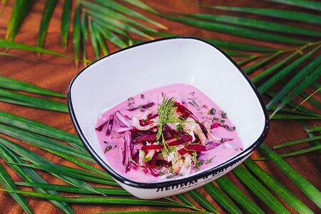 Холодный борщ литовский