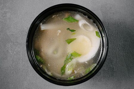 Куриный суп с лапшой