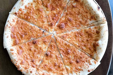 Фокачча с чесноком и сыром