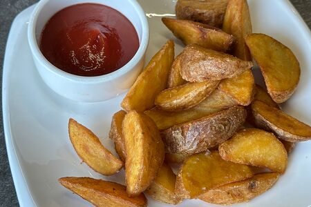 Картофельные дольки