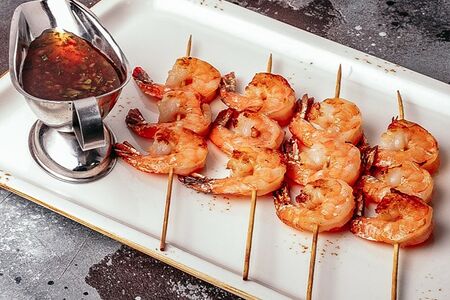 Креветки обжаренные на гриле