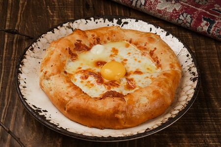 Хачапури по-аджарски