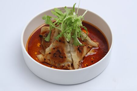 Ханэцуки гёдза