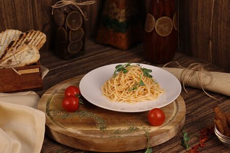 Спагетти томатные