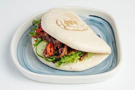 Бао с говядиной