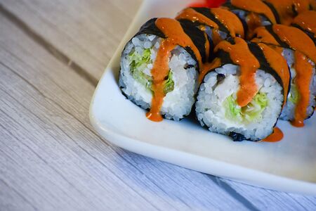 Ролл Тануки Ивасе